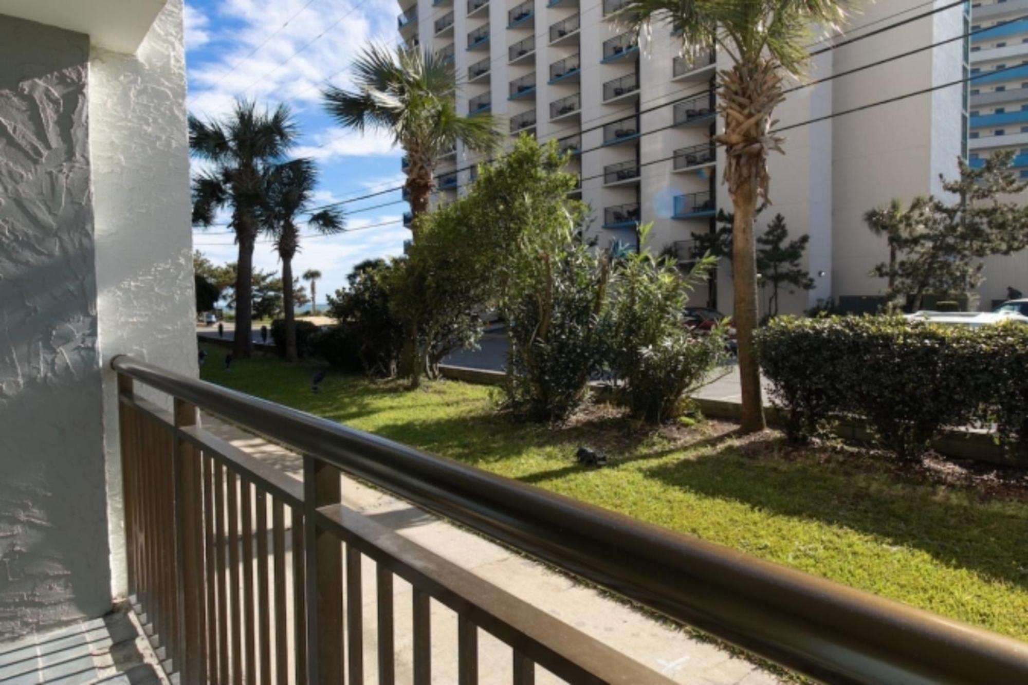 Grande Cayman Resort Myrtle Beach Exterior photo